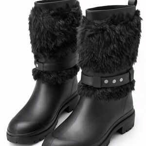 Dirty Laundry Black Faux Fur Winter Boots